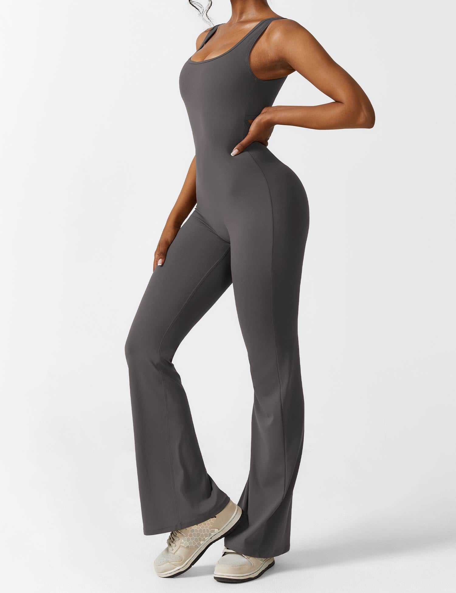 Yeoreo V-Rücken Ausgestellter Jumpsuit/Overall Dunkel Grau