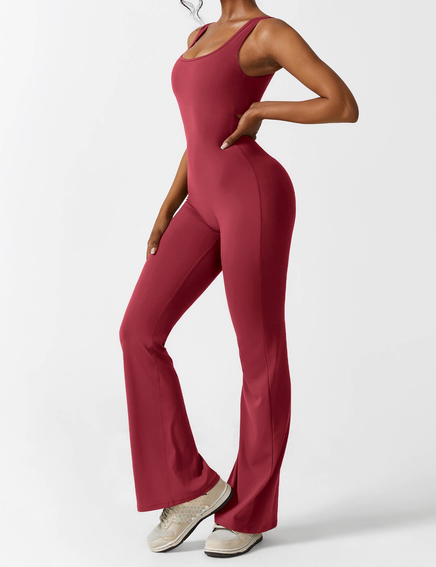 Yeoreo V-Rücken Ausgestellter Jumpsuit/Overall Weinrot