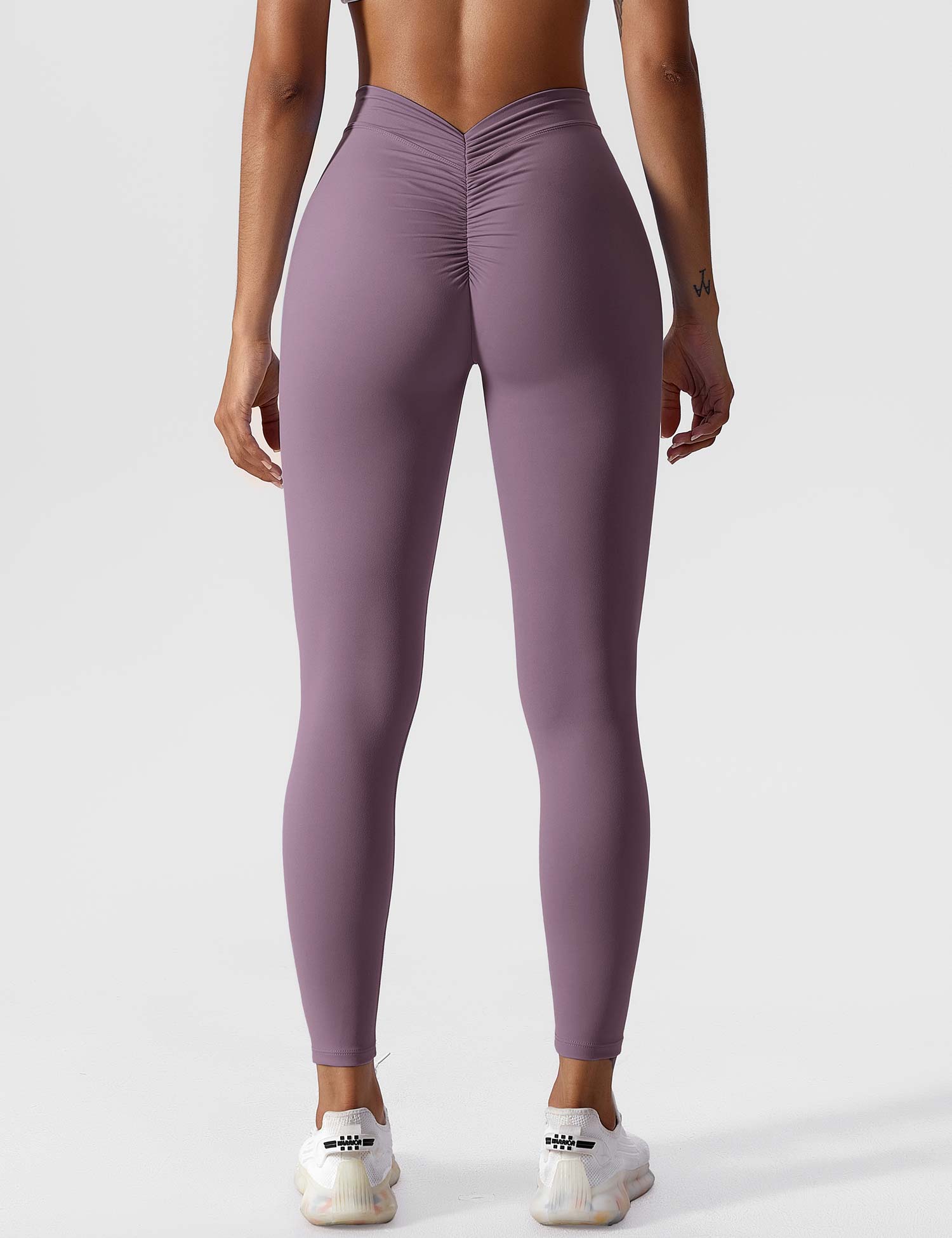 Yeoreo V-Rücken Scrunch Leggings Dunkelviolett