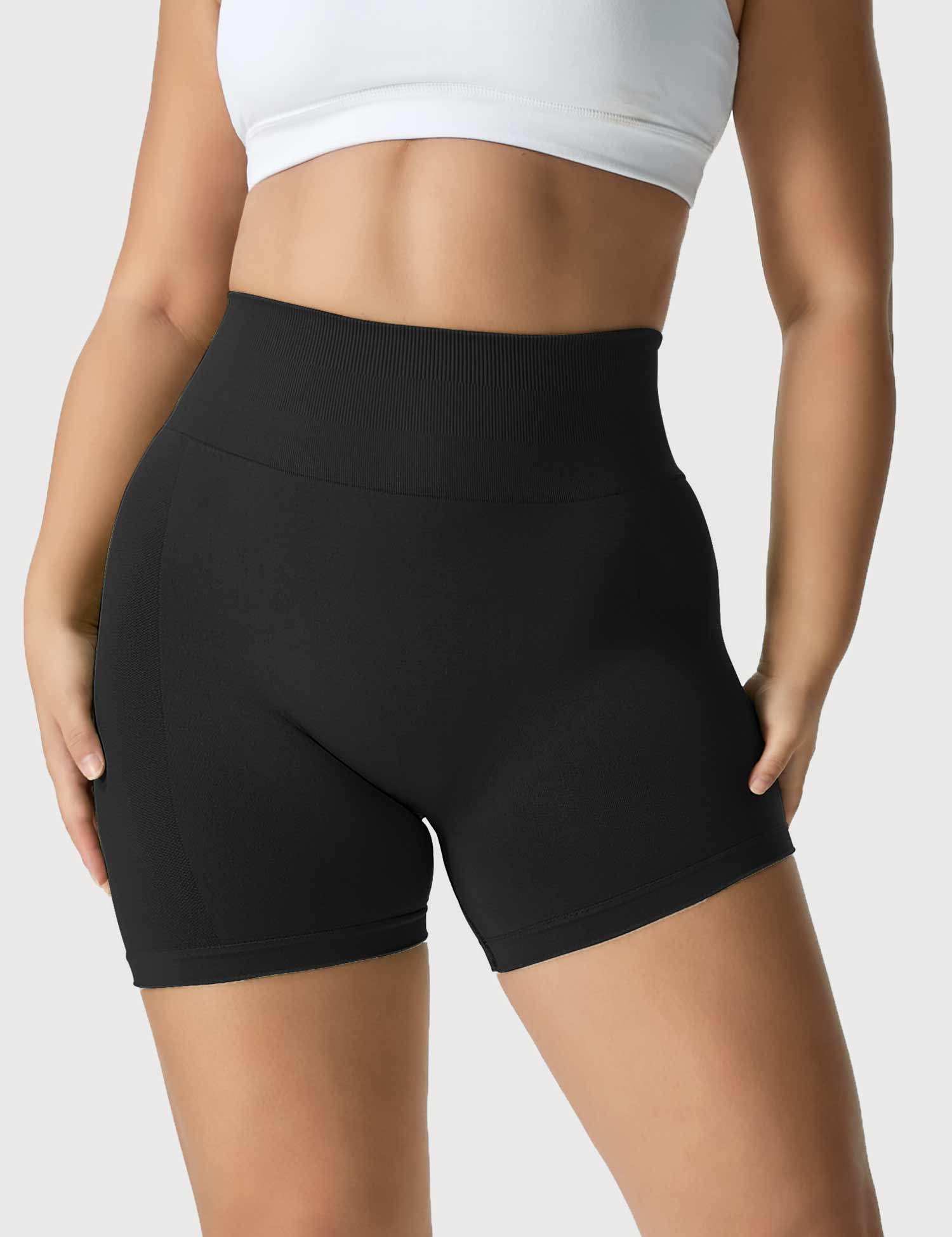 Yeoreo Light Color Elastische Nahtlose Shorts Schwarz