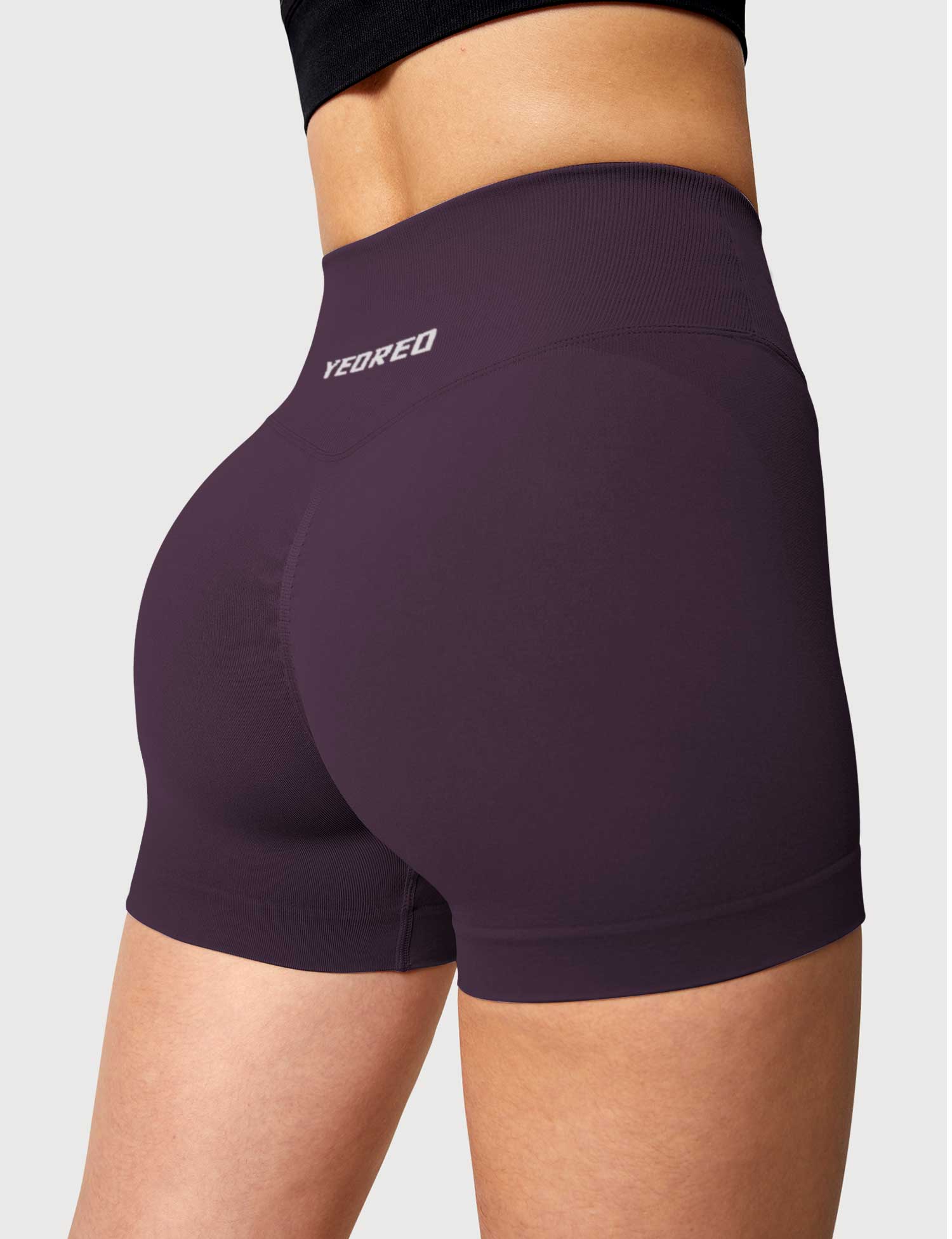 Yeoreo 3.6" Amplify V-Träger Shorts Dunkelviolett