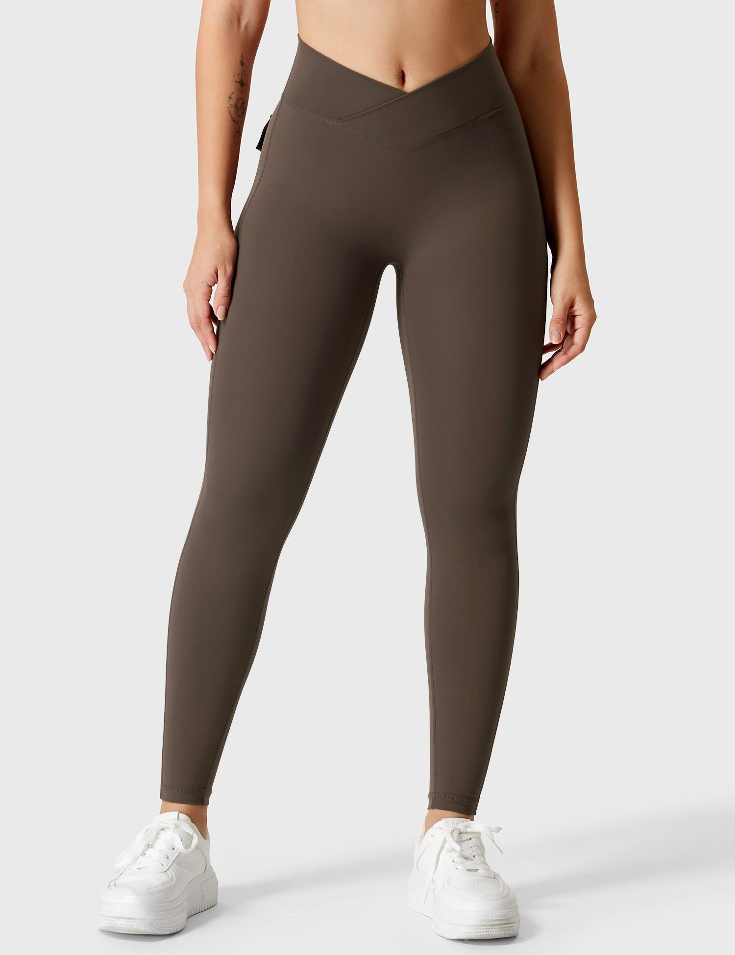 Yeoreo V-Gürtel Charm Leggings Kaffee