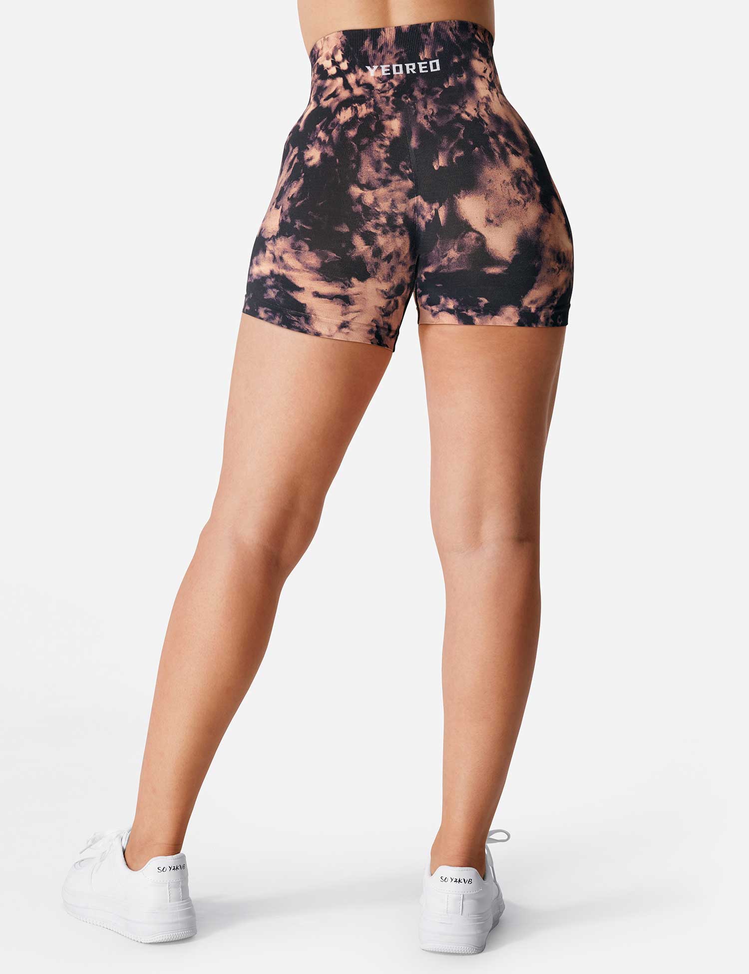 Yeoreo Dazzle Shorts Sans Coutures